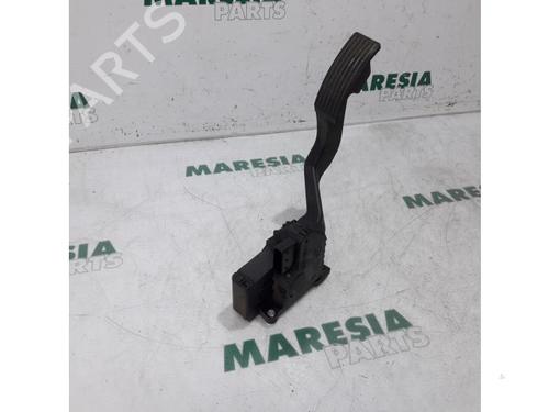 Used Electronic module FIAT DUCATO Bus (250_) 115 Multijet 2,0 D (116 hp) 31461849