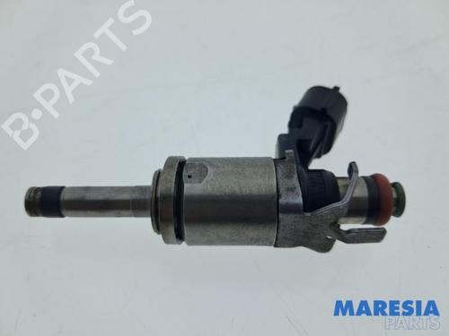 Spreder / Dyse Spreder / Dyse RENAULT CAPTUR I (J5_, H5_) 1.2 TCe 120 (120 hp) 37523960 37523960