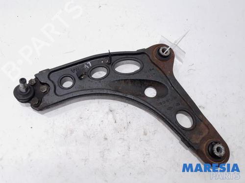 Left front suspension arm RENAULT TRAFIC III Van (FG_) 1.6 dCi 95 (FGMJ, FGMR) | BP31402971M12