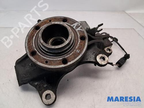 Used Right front steering knuckle PEUGEOT 308 SW II (LC_, LJ_, LR_, LX_, L4_) 1.6 BlueHDi 120 (120 hp) 31515238