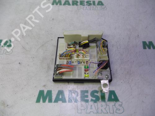 Used Fuse box Fuse box RENAULT SCÉNIC II (JM0/1_) 1.6 16V (JM1R) (112 hp) 31480932 31480932