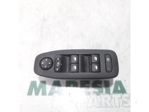 Used Switch PEUGEOT 2008 I (CU_) 1.2 THP 110 / PureTech 110 (110 hp) 31471862