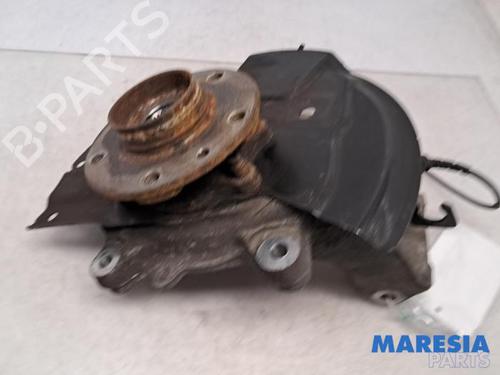 Used Right front steering knuckle RENAULT SCÉNIC IV (J9_) 1.3 TCe 140 (140 hp) 31474084