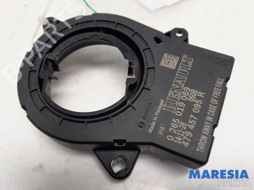 Used Electronic sensor RENAULT CLIO IV Grandtour (KH_) 1.5 dCi 90 (KHN3, KHN4) (90 hp) 31502287