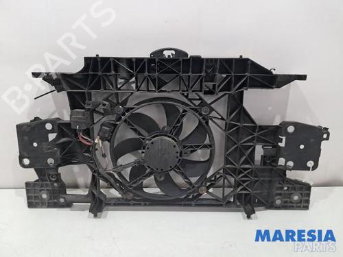 Frontplate/Frontkurv RENAULT GRAND SCÉNIC III (JZ0/1_) 1.4 16V (JZ0F) (131 hp) 32749415