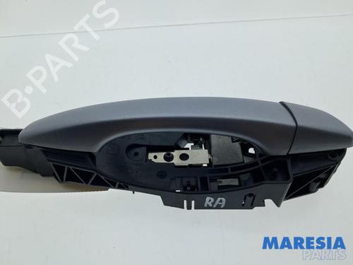 Used Rear right exterior door handle Rear right exterior door handle 39150165 39150165