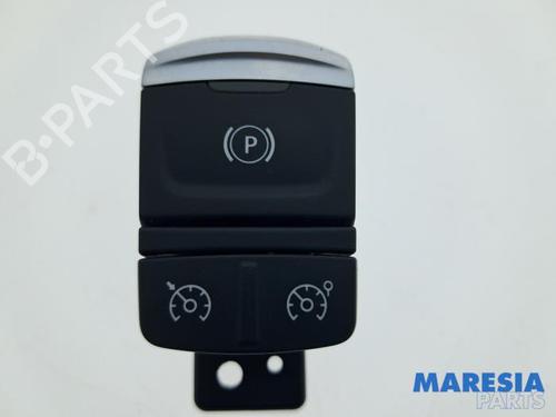 Used Switch Switch 36876797 36876797