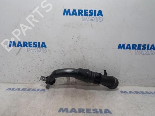 Used Pipe PEUGEOT 208 II (UB_, UP_, UW_, UJ_) 1.2 PureTech 100 (101 hp) 31393840