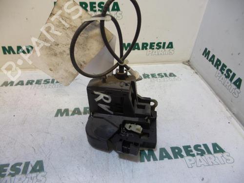 electronic-module-renault-scenic-i-mpv-ja01_-fa0_-1999-2000-2001-2002-2003-2004-2005-2006-2007-2008-2009-2010-31531625 main image