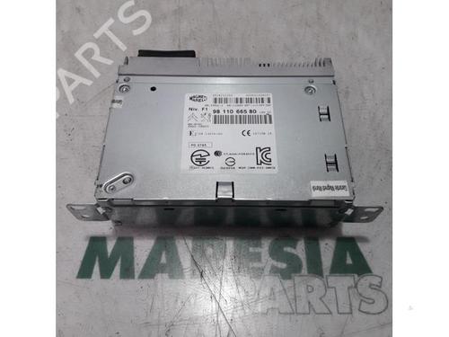 Used Radio PEUGEOT 208 I (CA_, CC_) 1.2 VTI 82 (82 hp) 31411727