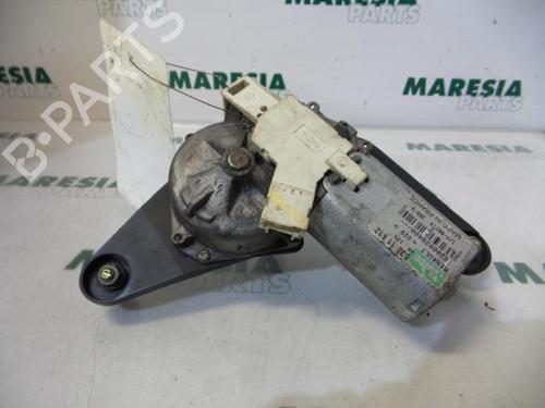 Used Rear wiper motor RENAULT CLIO II (BB_, CB_) 1.4 (B/CB0C, B/CB0S) (75 hp) 31531594