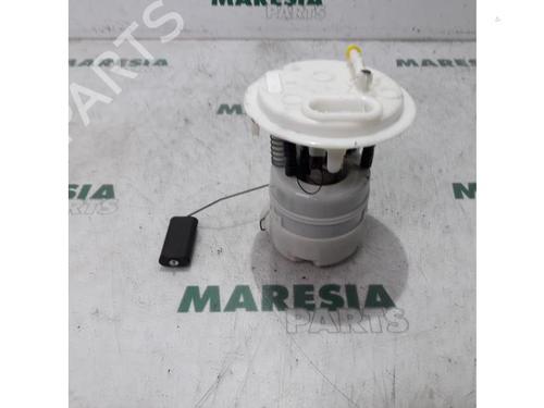 Used Fuel pump PEUGEOT 407 SW (6E_, 6D_) 2.2 16V (163 hp) 31388633