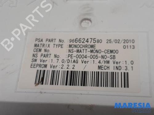 Instrument cluster PEUGEOT 5008 (0U_, 0E_) 1.6 16V | BP31464604C47