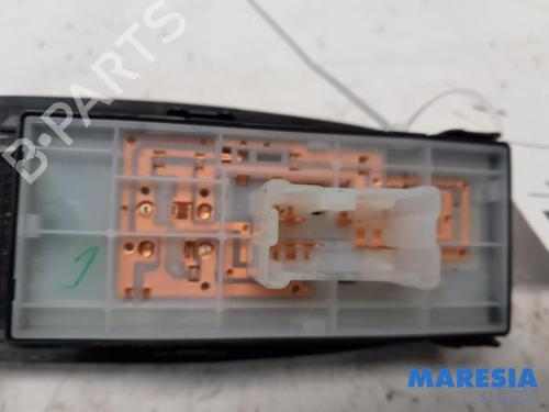 Switch RENAULT KADJAR (HA_, HL_) 1.6 TCe 165 (HLMH) | BP31419904I30