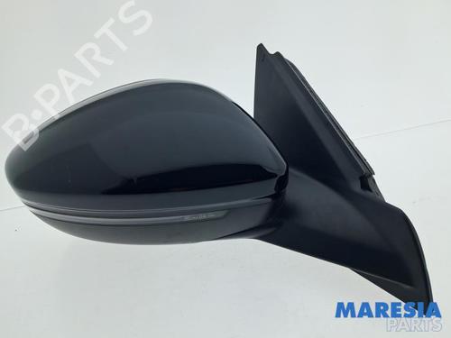 Used Right mirror Right mirror 39150125 39150125