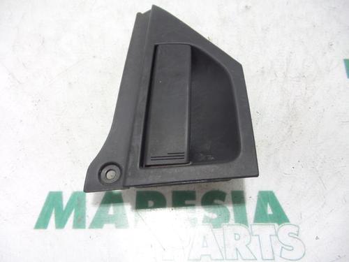rear-left-exterior-door-handle-renault-twingo-iii-bcm_-bca_-2014-31490501 main image