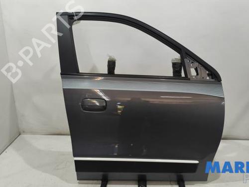Used Right front door Right front door RENAULT TWINGO III (BCM_, BCA_) 1.0 SCe 70 (71 hp) 36041407 36041407