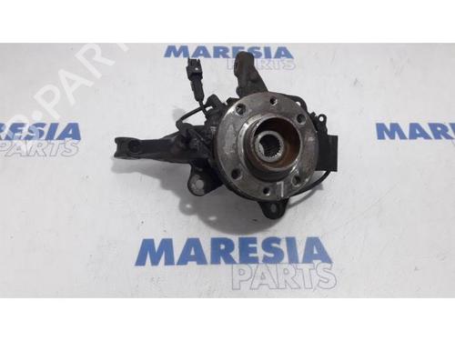 Used Left front steering knuckle RENAULT CLIO IV Grandtour (KH_) 0.9 TCe 90 (90 hp) 31484587