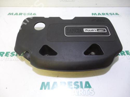 Used Air filter box LANCIA YPSILON (312_) 0.9 TwinAir (312.PXG11, 312.PXG1A, 312.YXG11, 312.YXG1A) (86 hp) 31410660