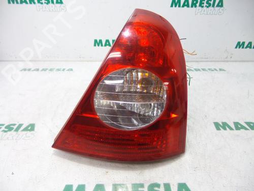 right-taillight-renault-clio-ii-bb_-cb_-1998-1999-2000-2001-2002-2003-2004-2005-2006-2007-2008-2009-2010-2011-2012-2013-2014-2015-2016-31412178 main image