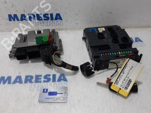 Used Engine control unit (ECU) PEUGEOT 308 I (4A_, 4C_) 1.6 16V (150 hp) 31446907