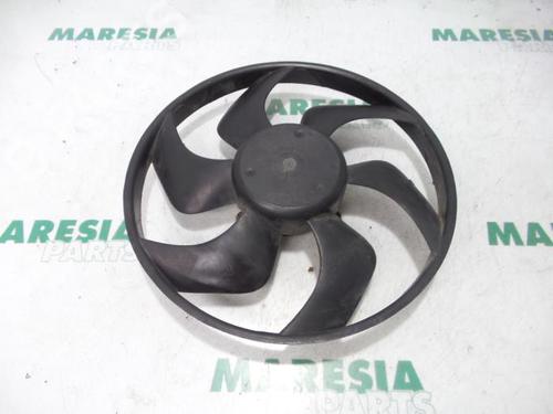 Used Pipe RENAULT TRAFIC II Bus (JL) 2.0 16V (JL02, JL0L, JL0W, JL0N) (117 hp) 31474119