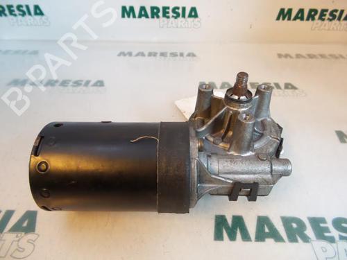 Used Front wiper motor PEUGEOT 206 Hatchback (2A/C) 1.4 i (75 hp) 31462101