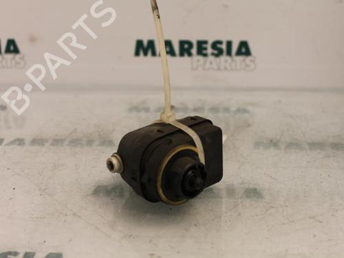 Used Washer pump RENAULT ESPACE IV (JK0/1_) 2.2 dCi (JK0H) (150 hp) 31499057