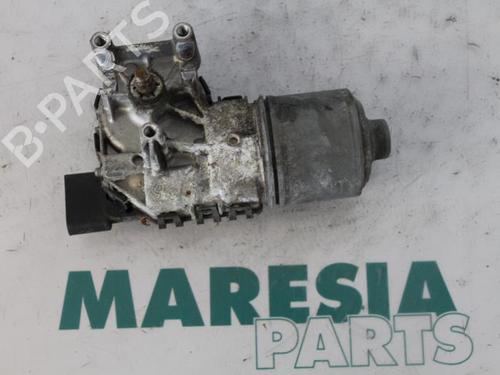 Used Front wiper motor ALFA ROMEO 147 (937_) 1.6 16V T.SPARK ECO (937.AXA1A, 937.BXA1A) (105 hp) 31528223