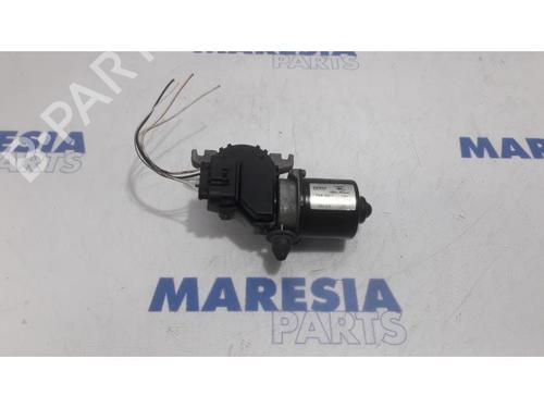 Used Front wiper motor FIAT 500 (312_) 1.2 (312AXA1A) (69 hp) 31515137