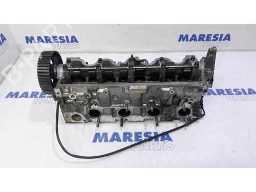 Used Cylinder head FIAT STILO Multi Wagon (192_) 1.9 JTD (115 hp) 31500735