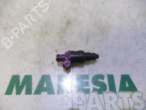 injector-renault-twingo-i-c06_-1993-1994-1995-1996-1997-1998-1999-2000-2001-2002-2003-2004-2005-2006-2007-2008-2009-2010-2011-2012-31389141 main image