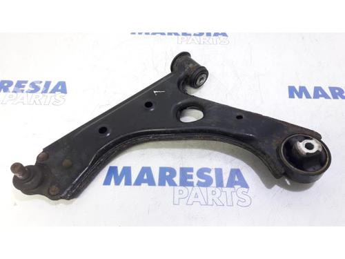 Used Left front suspension arm ALFA ROMEO MITO (955_) 1.4 Turbo MultiAir (955AXM1A, 955AXR11) (135 hp) 31530197