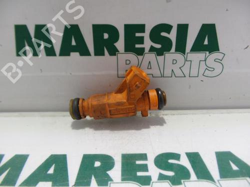 Used Injector PEUGEOT 206 Hatchback (2A/C) 1.6 16V (109 hp) 31417191
