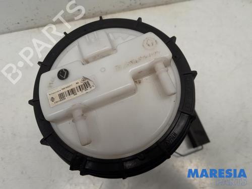 Fuel pump RENAULT CAPTUR I (J5_, H5_) 0.9 TCe 90 | BP31416144M76 - Image 3