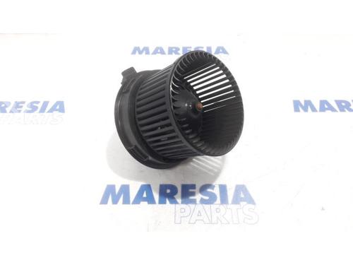 heater-blower-motor-peugeot-207-cc-wd_-2007-2008-2009-2010-2011-2012-2013-2014-2015-31516504 main image