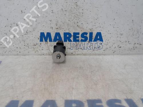 Ratlås/Tændingslås PEUGEOT 208 II (UB_, UP_, UW_, UJ_) 1.2 PureTech 100 (101 hp) 31402835