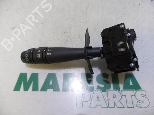steering-column-stalk-renault-clio-ii-bb_-cb_-1998-1999-2000-2001-2002-2003-2004-2005-2006-2007-2008-2009-2010-2011-2012-2013-2014-2015-2016-31431012 main image