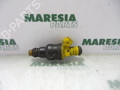 Used Injector ALFA ROMEO 166 (936_) 2.5 V6 24V (936A2___) (190 hp) 31531188