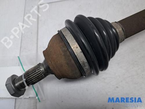 Right front driveshaft CITROËN C4 Picasso I MPV (UD_) 1.6 16V | BP31494749M39