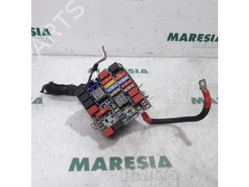 Used Fuse box FIAT PUNTO EVO (199_) 1.3 D Multijet (84 hp) 31517380
