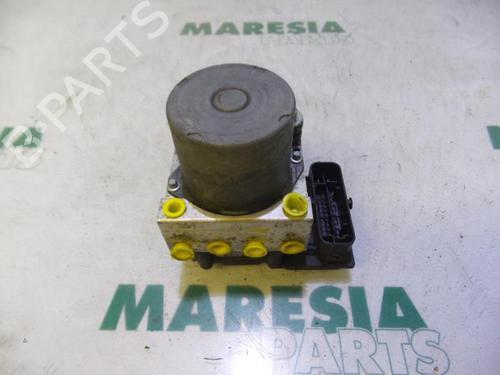 Used ABS pump PEUGEOT EXPERT Van (VF3A_, VF3U_, VF3X_) 2.0 HDi 130 (128 hp) 31474451