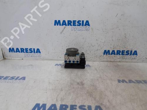 Used ABS pump CITROËN DS3 Convertible 1.6 THP 155 (156 hp) 31459747