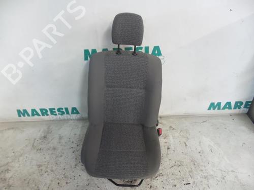 Used Right front seat DACIA LOGAN MCV (KS_) 1.5 dCi (KS0W) (86 hp) 31522044