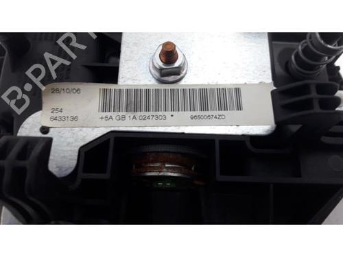 Driver airbag PEUGEOT 207 (WA_, WC_) 1.6 HDi | BP31497020C9