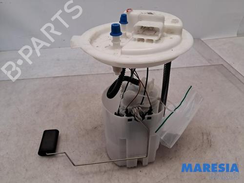 Used Fuel pump FIAT 500L (351_, 352_) 0.9 (199LYC1B) (105 hp) 31446071