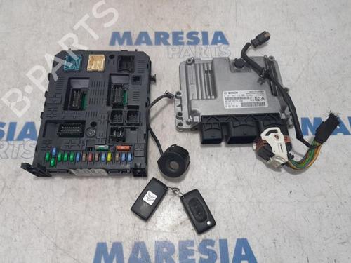 Used Engine control unit (ECU) CITROËN C5 III Break (RW_) 1.6 THP 155 (156 hp) 31447435