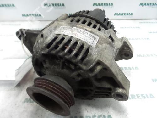 Used Alternator RENAULT SAFRANE I (B54_) 2.2 (B541) (107 hp) 31527744