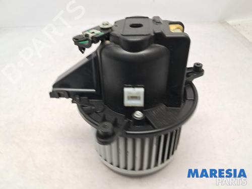 Used Heater blower motor Heater blower motor ALFA ROMEO GIULIA (952_) 2.0 (952ABA25B) (200 hp) 39896523 39896523