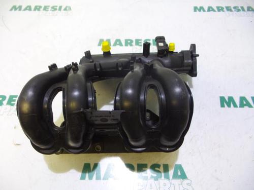 injection-rail-renault-twingo-i-c06_-1993-1994-1995-1996-1997-1998-1999-2000-2001-2002-2003-2004-2005-2006-2007-2008-2009-2010-2011-2012-31488715 main image